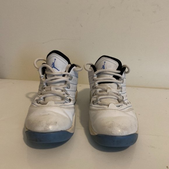 Nike Air Jordan Velocity High Top Sneakers - Picture 4 of 10